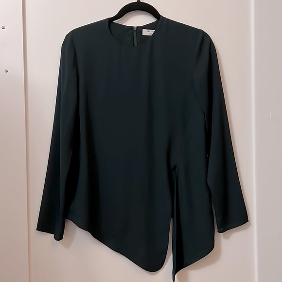 Babaton XS forest green blouse. - Picture 4 of 4